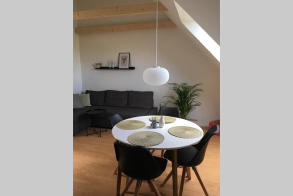 Elleholm Apartamento Odense Exterior foto